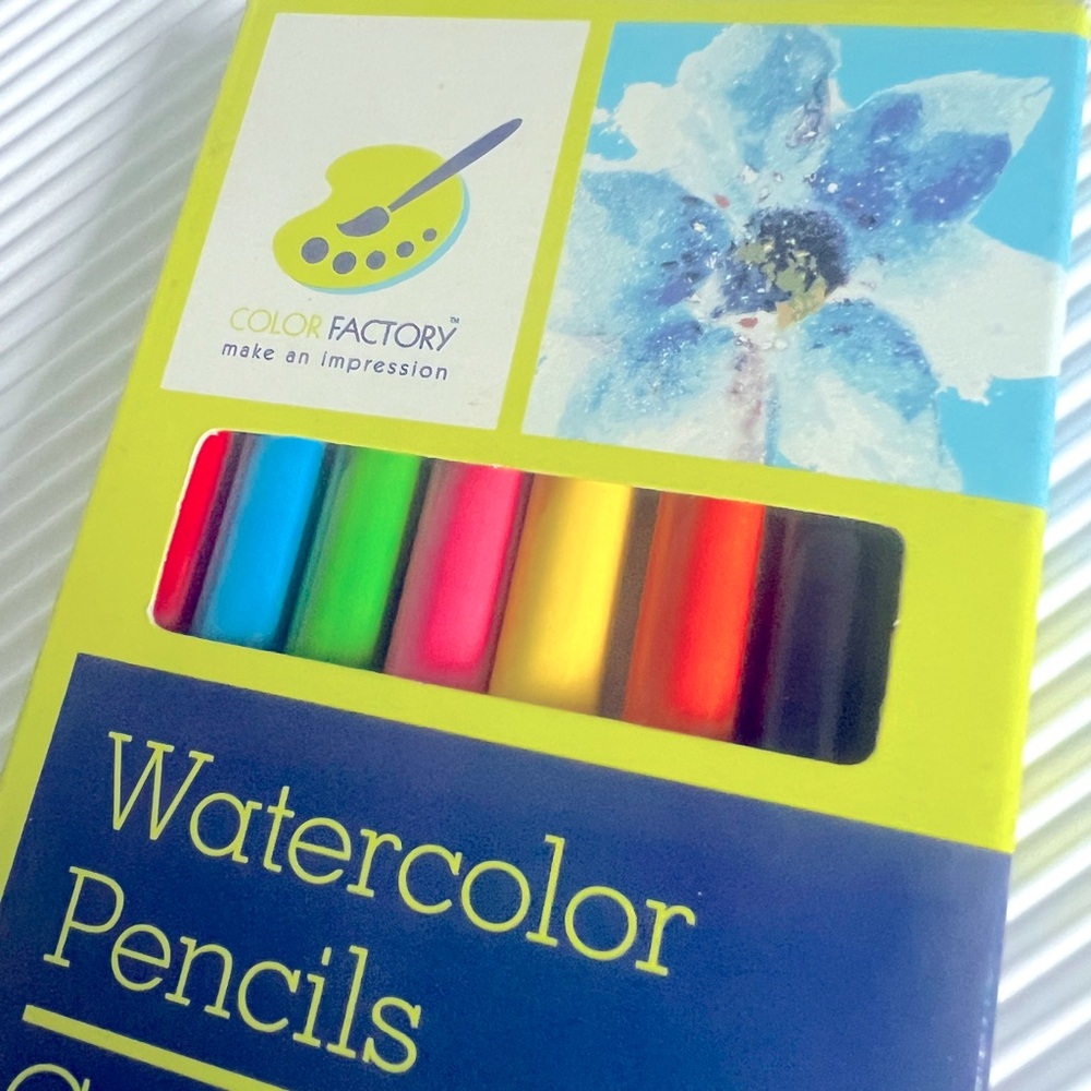 NEW 8 Round Watercolor Pencils | Crayons aquarelle ronds